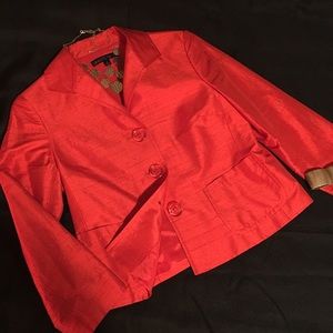 Lafayette 148 NY  SAMPLE Red 100% Silk Blazer sz 8